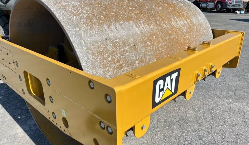 
								2020 Caterpillar CS56B 84″ Single Drum Vibratory Roller Compactor Cab AC full									