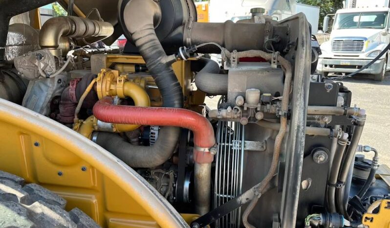 
								2020 Caterpillar CS56B 84″ Single Drum Vibratory Roller Compactor Cab AC full									