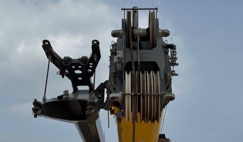 
								2015 Grove GHC130 132 Ton 132′ Telescopic Crawler Crane Boom Cab Cummins full									