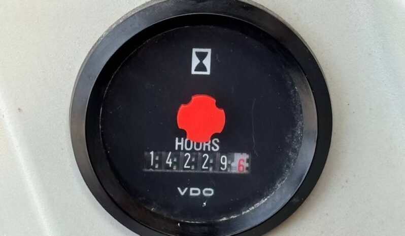 
								2015 Grove GHC130 132 Ton 132′ Telescopic Crawler Crane Boom Cab Cummins full									