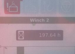 
										2015 Grove GHC130 132 Ton 132′ Telescopic Crawler Crane Boom Cab Cummins full									