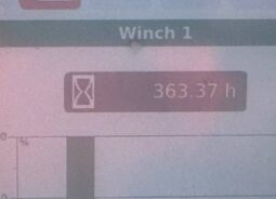 
										2015 Grove GHC130 132 Ton 132′ Telescopic Crawler Crane Boom Cab Cummins full									