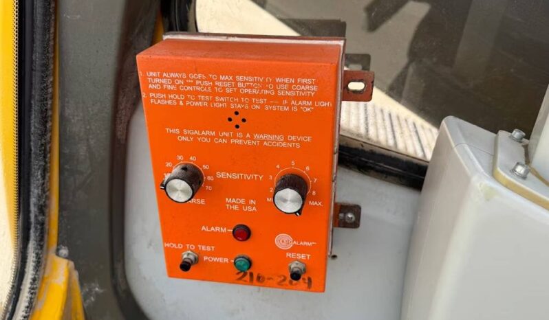 
								2015 Grove GHC130 132 Ton 132′ Telescopic Crawler Crane Boom Cab Cummins full									