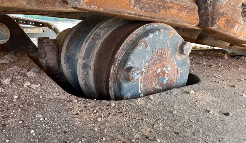 
								2015 Grove GHC130 132 Ton 132′ Telescopic Crawler Crane Boom Cab Cummins full									