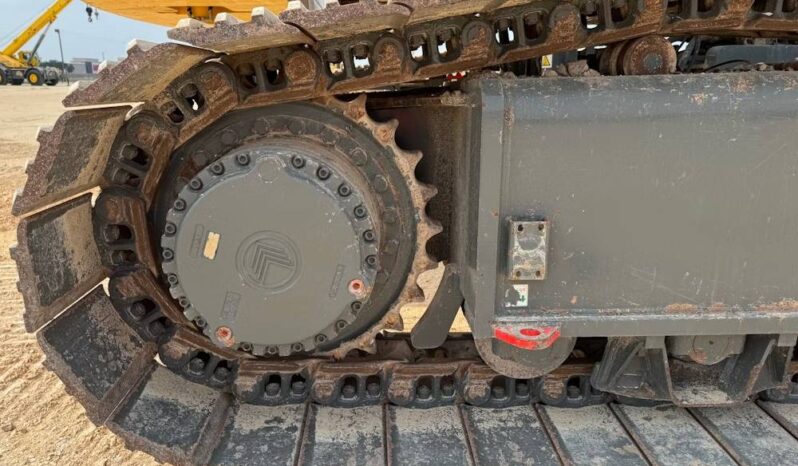 
								2015 Grove GHC130 132 Ton 132′ Telescopic Crawler Crane Boom Cab Cummins full									