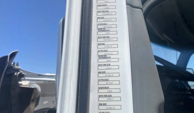 
								2020 Kenworth T880 Hiab Knuckle Boom Crane Flatbed Truck Tractor Remote full									