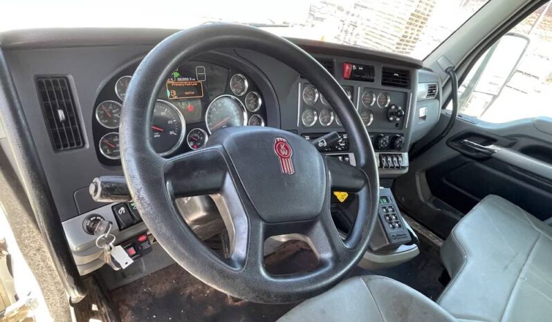 
								2020 Kenworth T880 Hiab Knuckle Boom Crane Flatbed Truck Tractor Remote full									