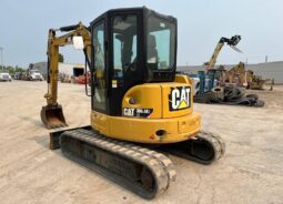 
										2016 Caterpillar 305.5E2 CR Mini Excavator Backhoe Aux Hyd Bucket Cab US full									