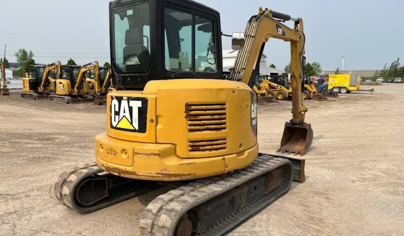 
								2016 Caterpillar 305.5E2 CR Mini Excavator Backhoe Aux Hyd Bucket Cab US full									