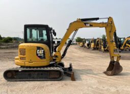 
										2016 Caterpillar 305.5E2 CR Mini Excavator Backhoe Aux Hyd Bucket Cab US full									