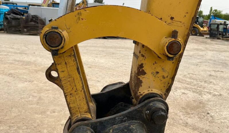 
								2016 Caterpillar 305.5E2 CR Mini Excavator Backhoe Aux Hyd Bucket Cab US full									