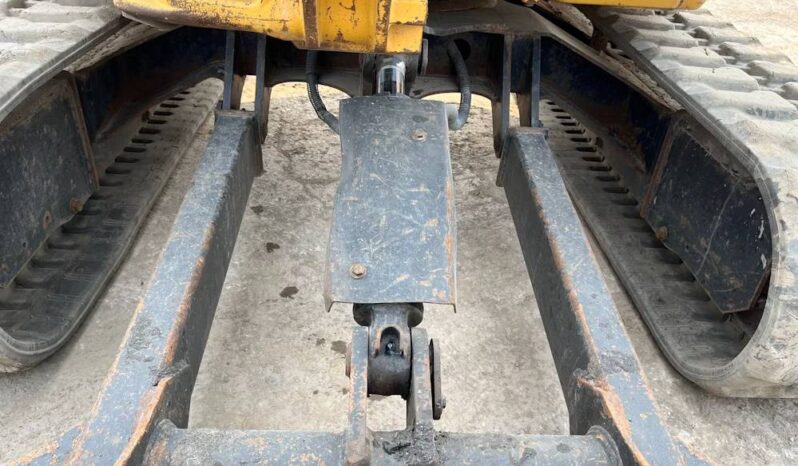 
								2016 Caterpillar 305.5E2 CR Mini Excavator Backhoe Aux Hyd Bucket Cab US full									