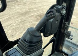 
										2016 Caterpillar 305.5E2 CR Mini Excavator Backhoe Aux Hyd Bucket Cab US full									