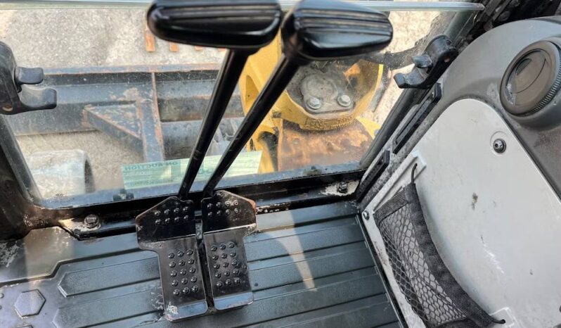 
								2016 Caterpillar 305.5E2 CR Mini Excavator Backhoe Aux Hyd Bucket Cab US full									