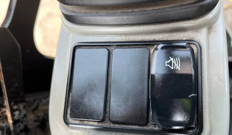 
								2016 Caterpillar 305.5E2 CR Mini Excavator Backhoe Aux Hyd Bucket Cab US full									