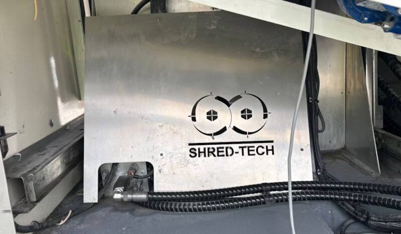 
								2020 Freightliner M2106 SA 18′ SHRED-TECH Shredder Truck Cummins AT full									