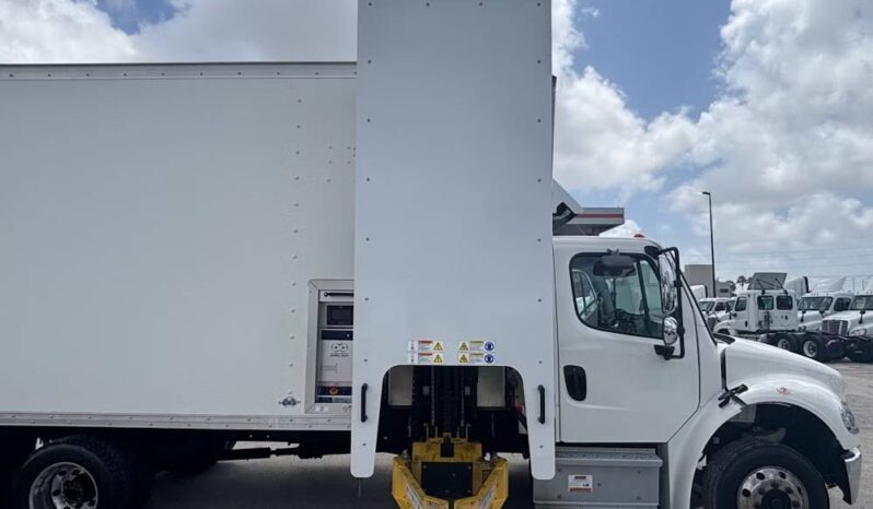 
								2020 Freightliner M2106 SA 18′ SHRED-TECH Shredder Truck Cummins AT full									