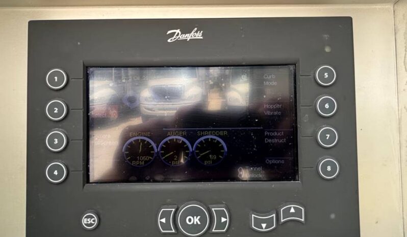 
								2020 Freightliner M2106 SA 18′ SHRED-TECH Shredder Truck Cummins AT full									