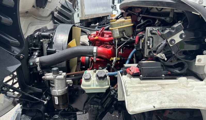 
								2020 Freightliner M2106 SA 18′ SHRED-TECH Shredder Truck Cummins AT full									