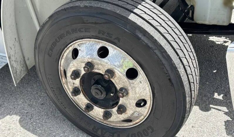 
								2020 Freightliner M2106 SA 18′ SHRED-TECH Shredder Truck Cummins AT full									