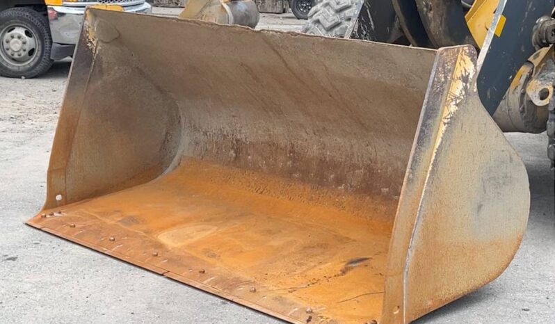 
								2016 John Deere 624K Articulated Wheel Loader Tractor Cab Quick Connect full									