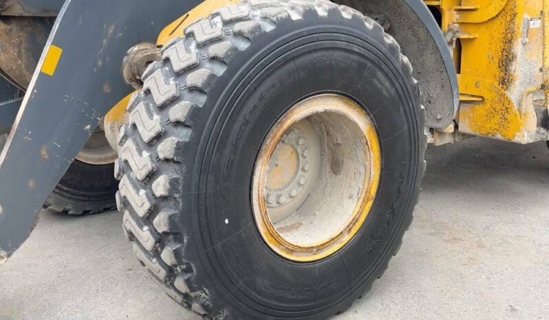 
								2016 John Deere 624K Articulated Wheel Loader Tractor Cab Quick Connect full									