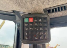 
										2021 John Deere 650K XLT Crawler Dozer Cab Tractor 123″ 6 – Way Blade full									