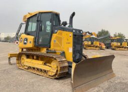 2021 John Deere 650K XLT Crawler Dozer Cab Tractor 123″ 6 – Way Blade