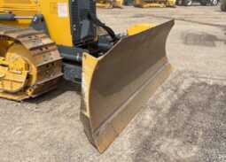 
										2021 John Deere 650K XLT Crawler Dozer Cab Tractor 123″ 6 – Way Blade full									