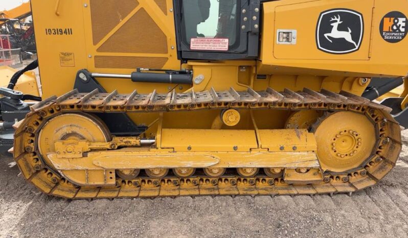 
								2021 John Deere 650K XLT Crawler Dozer Cab Tractor 123″ 6 – Way Blade full									