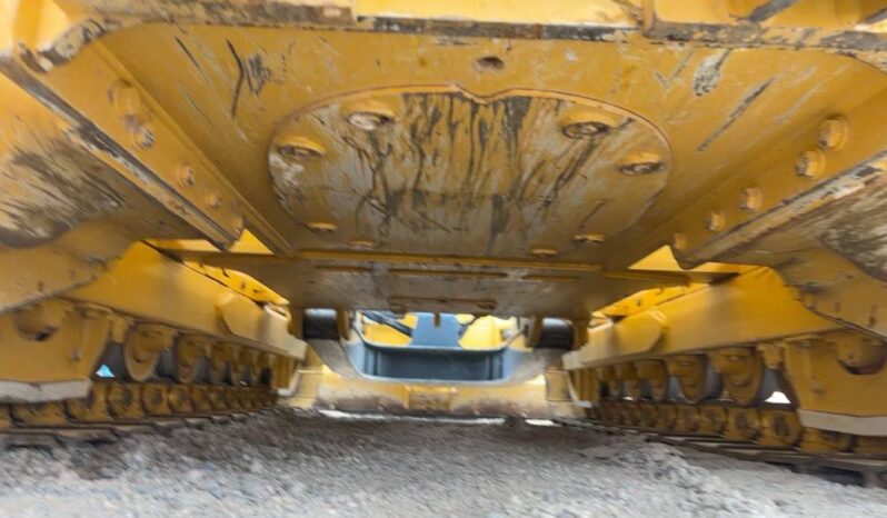 
								2021 John Deere 650K XLT Crawler Dozer Cab Tractor 123″ 6 – Way Blade full									