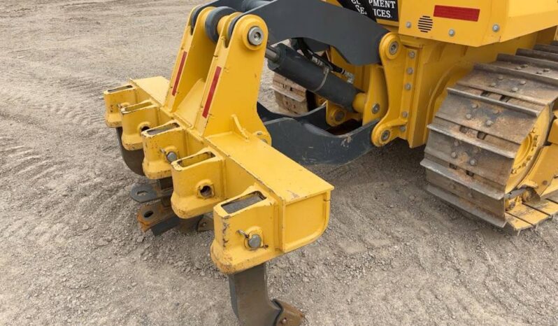 
								2021 John Deere 650K XLT Crawler Dozer Cab Tractor 123″ 6 – Way Blade full									