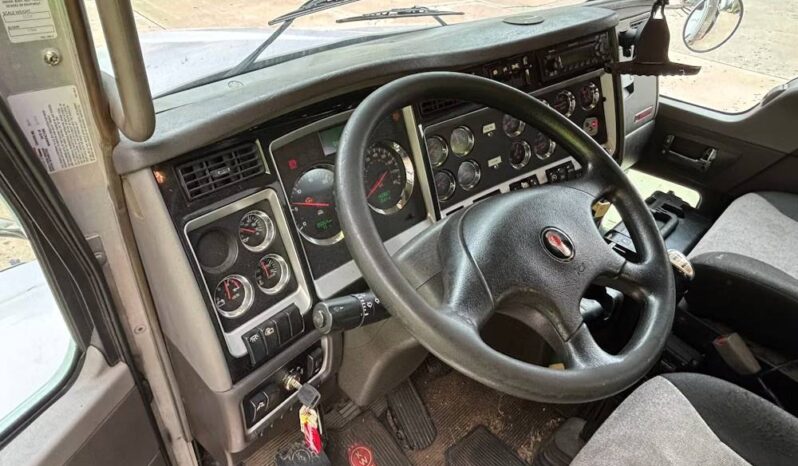 
								2014 Kenworth T800 TriA Knuckle Boom Flatbed Truck Hiab 322-7 HiPro full									