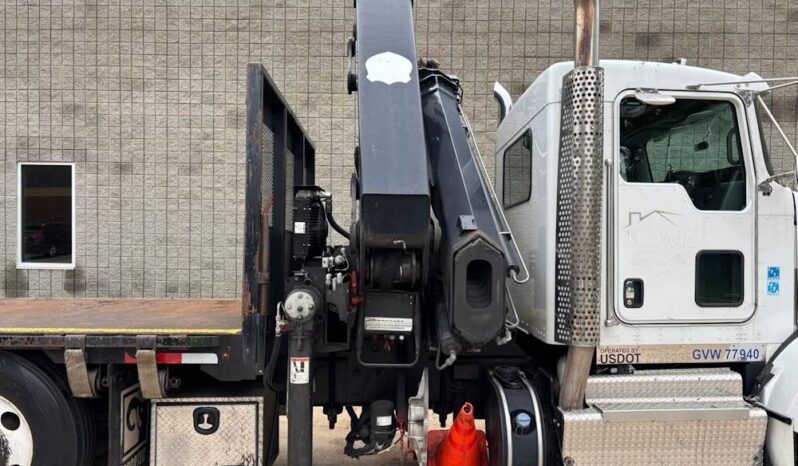 
								2014 Kenworth T800 TriA Knuckle Boom Flatbed Truck Hiab 322-7 HiPro full									