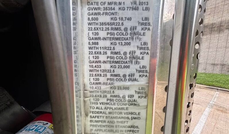 
								2014 Kenworth T800 TriA Knuckle Boom Flatbed Truck Hiab 322-7 HiPro full									