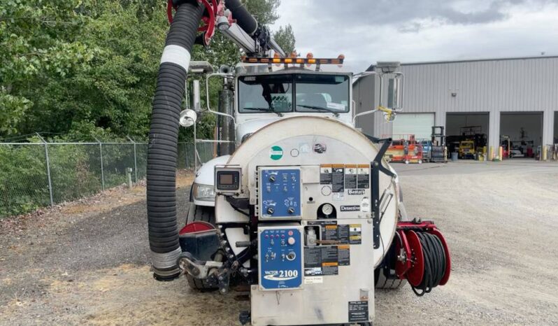 
								2014 Peterbilt 348 Vactor 2100 Plus Vacuum Jetter Truck Hydro Excavator full									