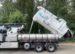 
										2014 Peterbilt 348 Vactor 2100 Plus Vacuum Jetter Truck Hydro Excavator full									