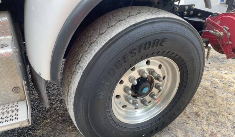 
								2014 Peterbilt 348 Vactor 2100 Plus Vacuum Jetter Truck Hydro Excavator full									