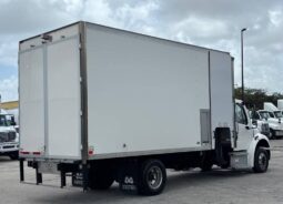 
										2020 Freightliner M2106 SA 18′ SHRED-TECH Shredder Truck Cummins AT full									
