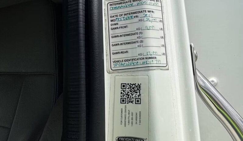 
								2020 Freightliner M2106 SA 18′ SHRED-TECH Shredder Truck Cummins AT full									