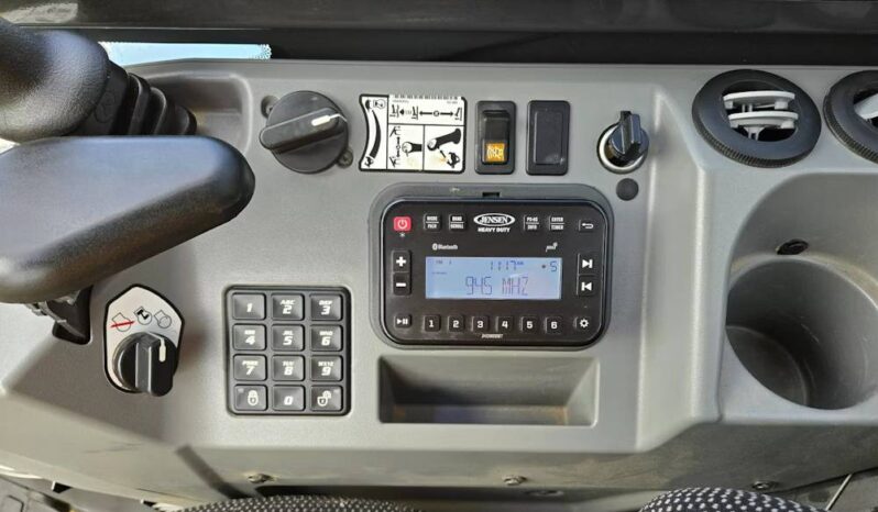 
								2024 Bobcat E35 Mini Excavator Rubber Tracks Cab Backhoe Thumb Aux Hyd full									