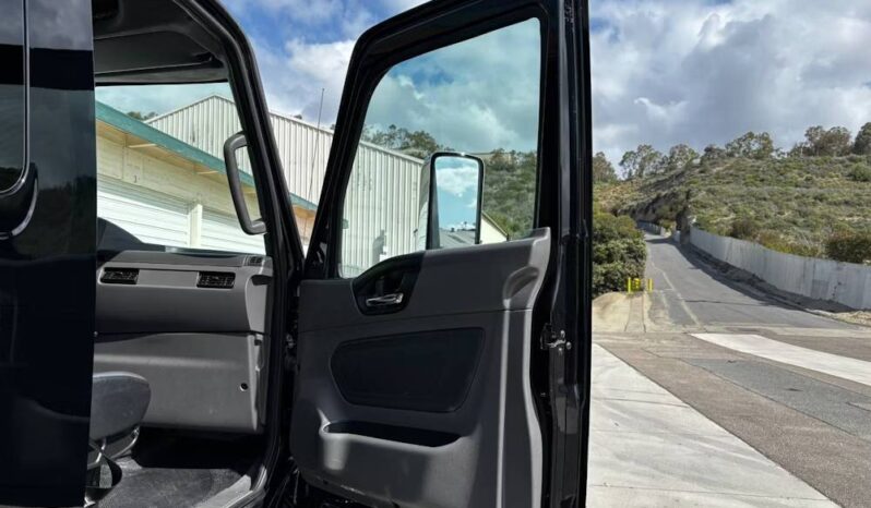 
								2019 International MV607 SA 21′ Rollback Flatbed Tow Truck Cummins AT full									