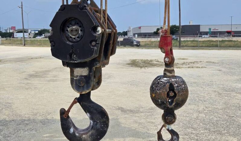 
								2015 Grove RT765E-2 65-Ton 175′ Rough Terrain Crane Lattice Jib Cummins full									