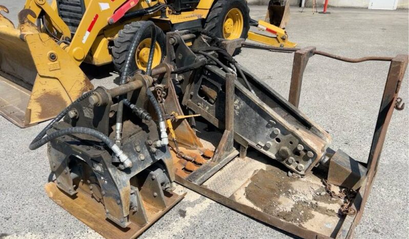 
								2013 Caterpillar 420F 4WD Backhoe Wheel Loader Tractor Cab Attachments full									