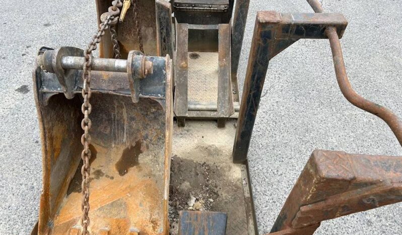 
								2013 Caterpillar 420F 4WD Backhoe Wheel Loader Tractor Cab Attachments full									