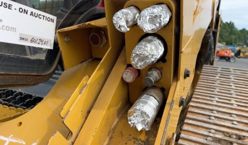 
								2021 Caterpillar 299D3XE Skid Steer Steel Track Loader High Flow Forks full									