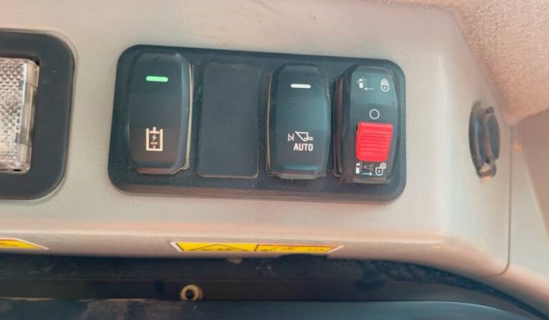 
								2021 Caterpillar 299D3XE Skid Steer Steel Track Loader High Flow Forks full									