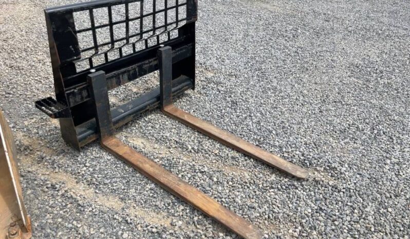 
								2021 Caterpillar 299D3XE Skid Steer Steel Track Loader High Flow Forks full									