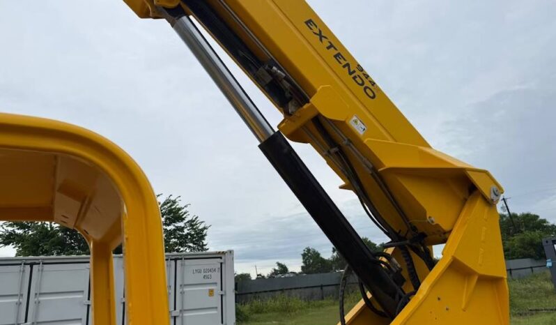 
								2023 Pettibone 944X Extendo 44′ 9k Telescopic Reach Forklift Telehandler full									