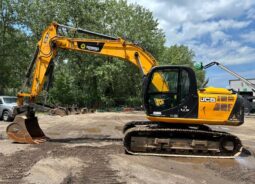 
										2017 JCB JS160NLC Excavator Trackhoe Cab Aux Hyd Thumb QC Bucket Tractor full									
